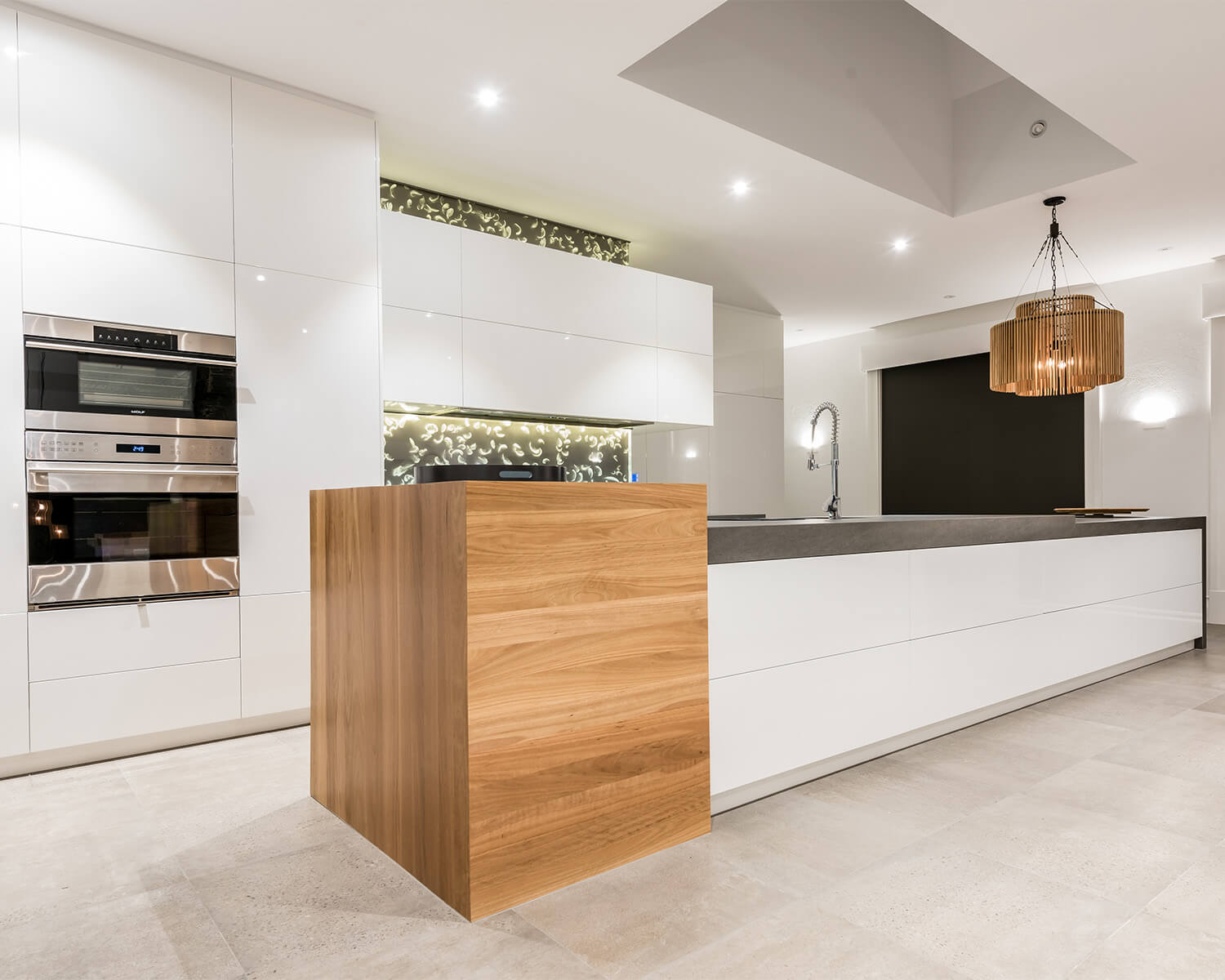 Hindmarsh Tiers Kitchen Renovation - Austaron Surfaces