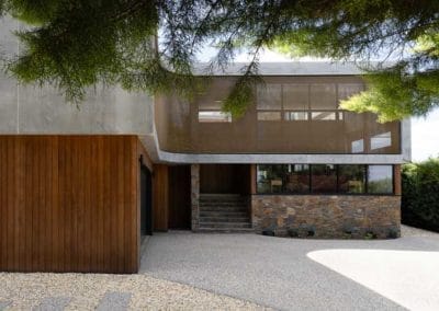 Achieve Privacy without Obstructing the View