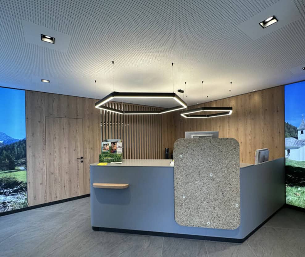 WILDSPITZE-MARGERITTA-Organoid_Raiffeisenbank-St.-Jodok-c-unizono-design-und-planungs-gmbh_web-720x600.1
