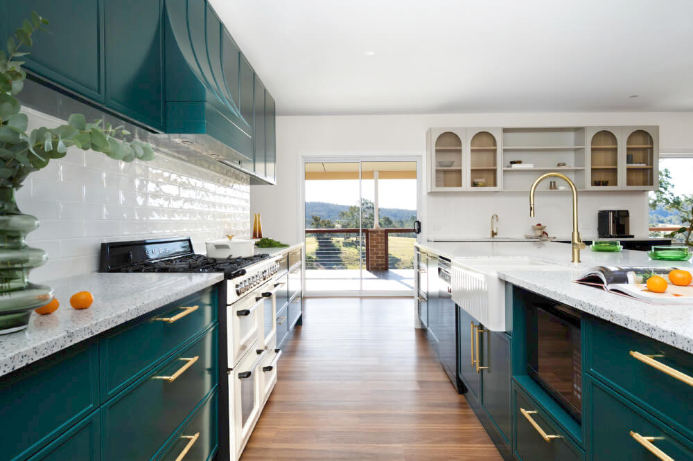 ST_Terrazzo Venezia_Onyx Joinery_Farmhouse Kitchen_HR_02-webb